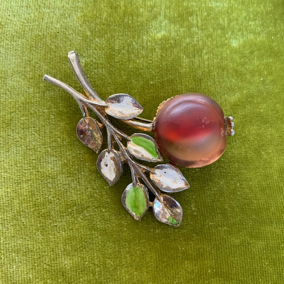 Austrian Fruit Bowl Royal Anne Cherry Brooch - Picture 1 of 3